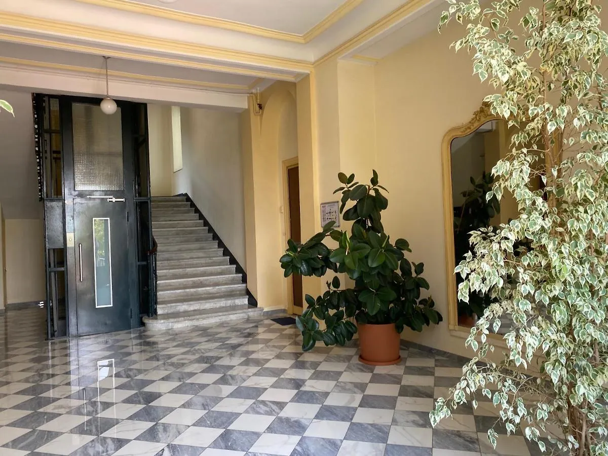 Apartment La Porte De France By Connexion Menton France